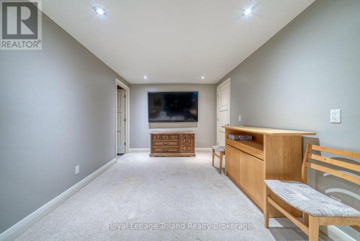 Photo 37 at 28 Segal Drive, Tillsonburg