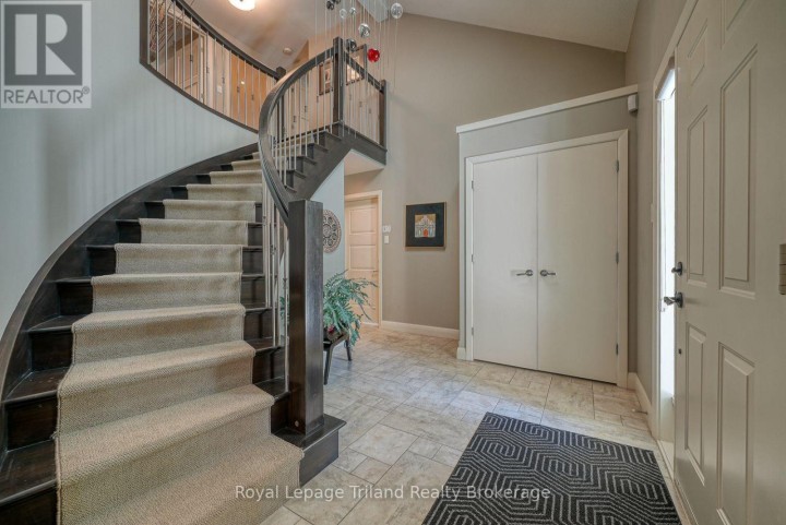 Photo 4 at 28 Segal Drive, Tillsonburg
