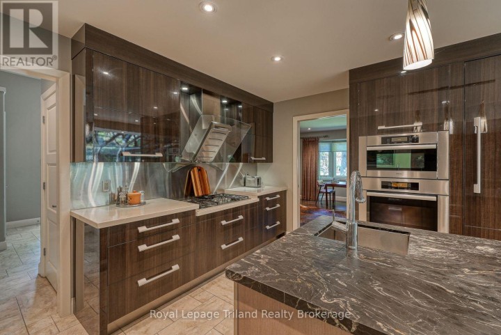 Photo 9 at 28 Segal Drive, Tillsonburg
