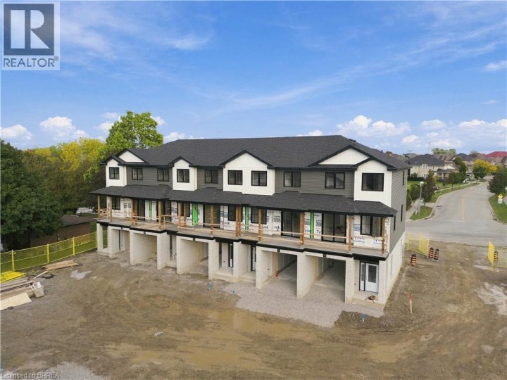 Photo 2 at 7 - 72 Johnson Road, Cainsville / Brookfield, Brantford