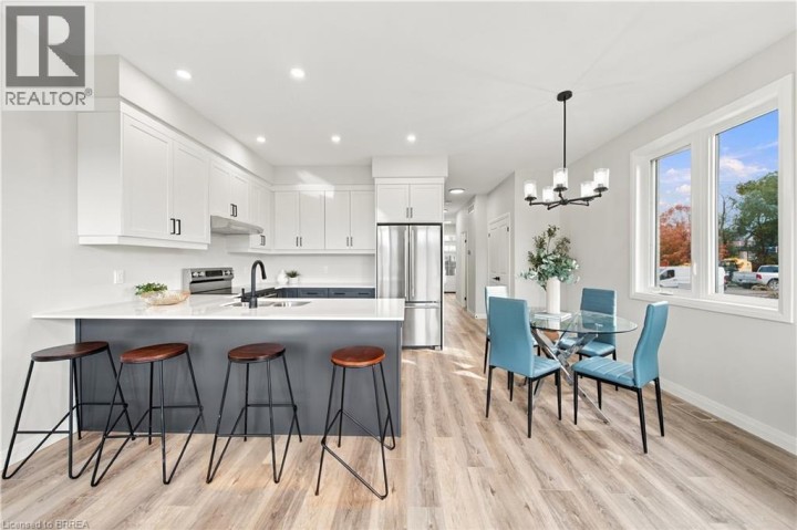 Photo 13 at 13 - 72 Johnson Road, Cainsville / Brookfield, Brantford