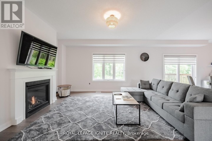 Photo 11 at 19 Butternut Drive, Simcoe, Norfolk County