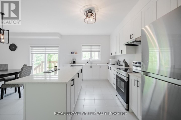 Photo 19 at 19 Butternut Drive, Simcoe, Norfolk County