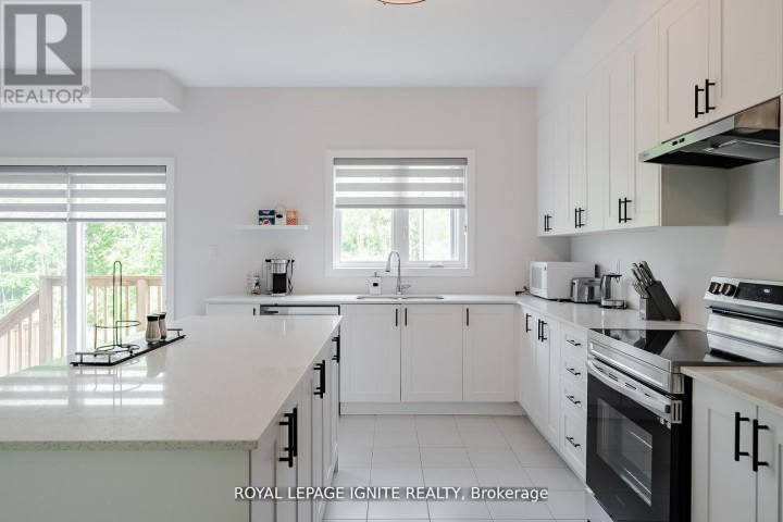 Photo 20 at 19 Butternut Drive, Simcoe, Norfolk County