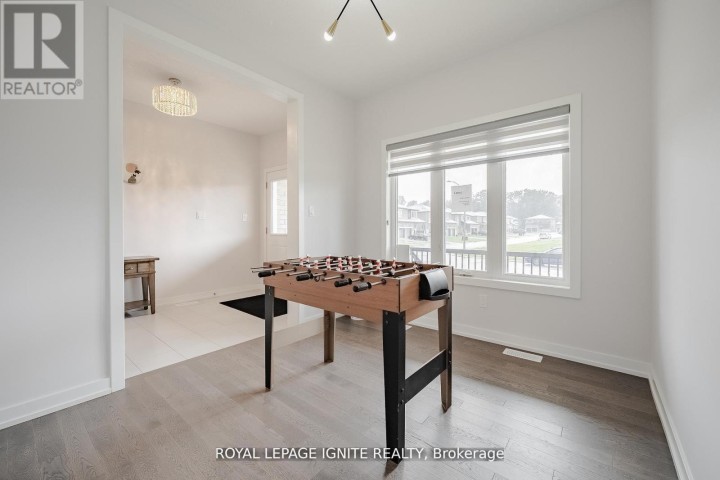 Photo 8 at 19 Butternut Drive, Simcoe, Norfolk County