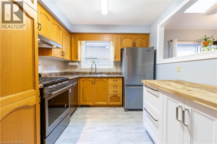 Photo 11 at 12 Hawkins Crescent, Tillsonburg