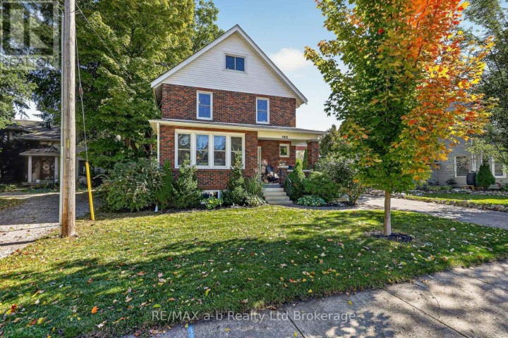 Photo 2 at 162 Graham Street, Woodstock - North, Woodstock
