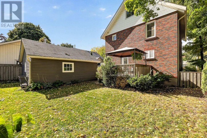 Photo 25 at 162 Graham Street, Woodstock - North, Woodstock