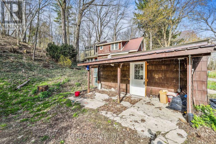 Photo 1 at 436 Old Mill Road, Rural Middleton, Norfolk County
