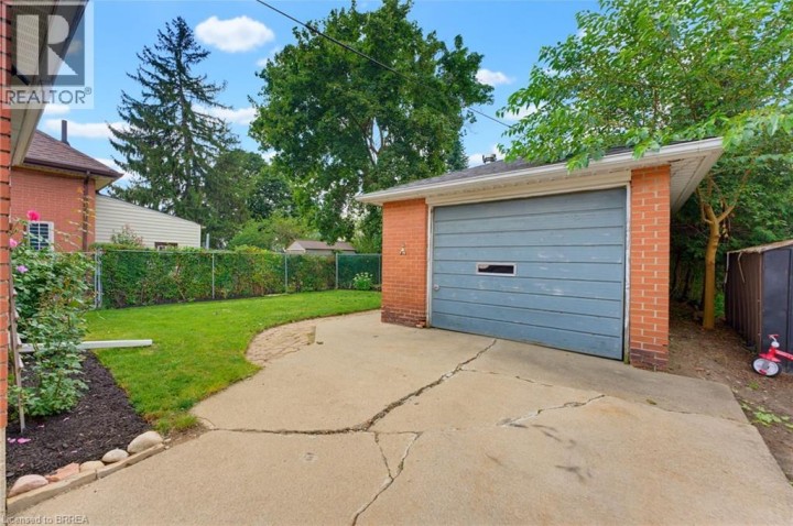 Photo 18 at 52 Burwell Street, Holmedale, Brantford