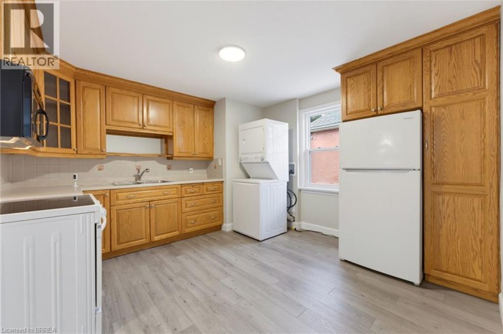 Photo 5 at 52 Burwell Street, Holmedale, Brantford