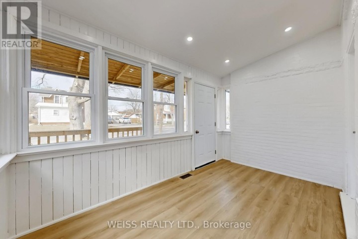 Photo 2 at 181 N Talbot Street, Simcoe, Norfolk County