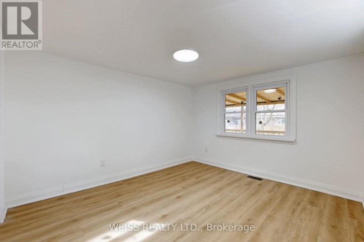 Photo 31 at 181 N Talbot Street, Simcoe, Norfolk County