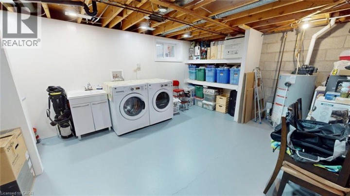 Photo 18 at 7 Cambridge Drive, Mayfair, Brantford
