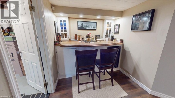Photo 16 at 7 Cambridge Drive, Mayfair, Brantford