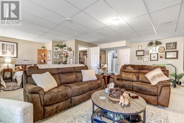 Photo 18 at 1 - 19 Anderson Street, Woodstock - South, Woodstock