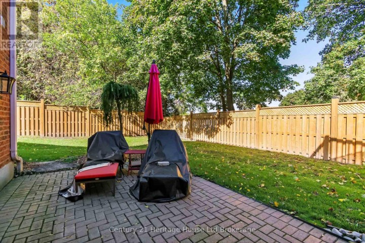 Photo 27 at 1 - 19 Anderson Street, Woodstock - South, Woodstock