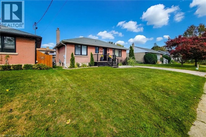 Photo 3 at 8 Albemarle Street, Echo Place, Brantford
