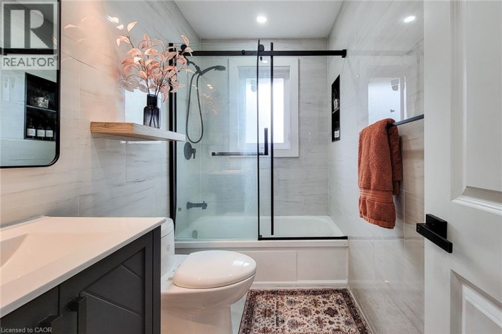 Photo 20 at 8 Albemarle Street, Echo Place, Brantford