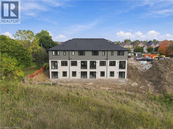 Photo 33 at 14 - 72 Johnson Road, Cainsville / Brookfield, Brantford