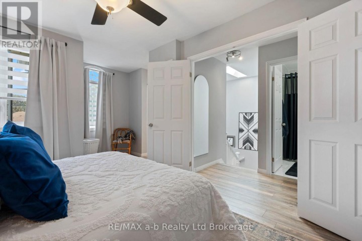 Photo 13 at 36 Kara Lane, Tillsonburg