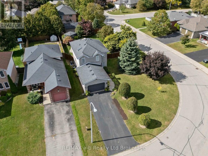 Photo 29 at 36 Kara Lane, Tillsonburg