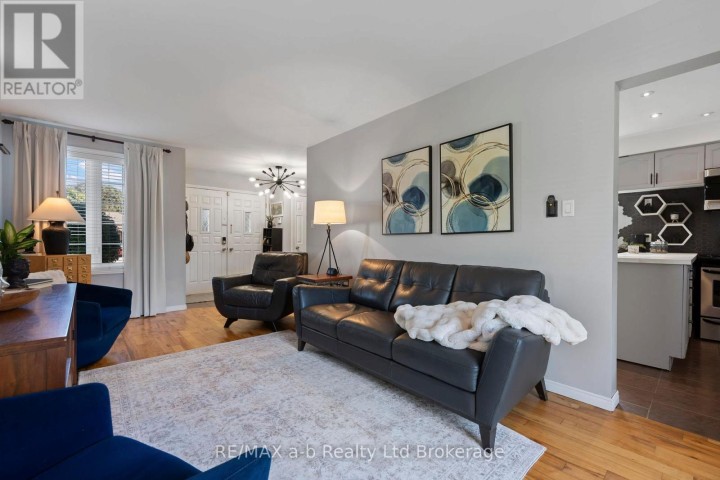 Photo 4 at 36 Kara Lane, Tillsonburg