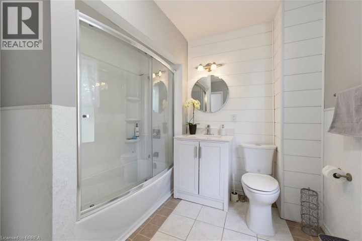 Photo 16 at 277 Murray Street, East Ward, Brantford