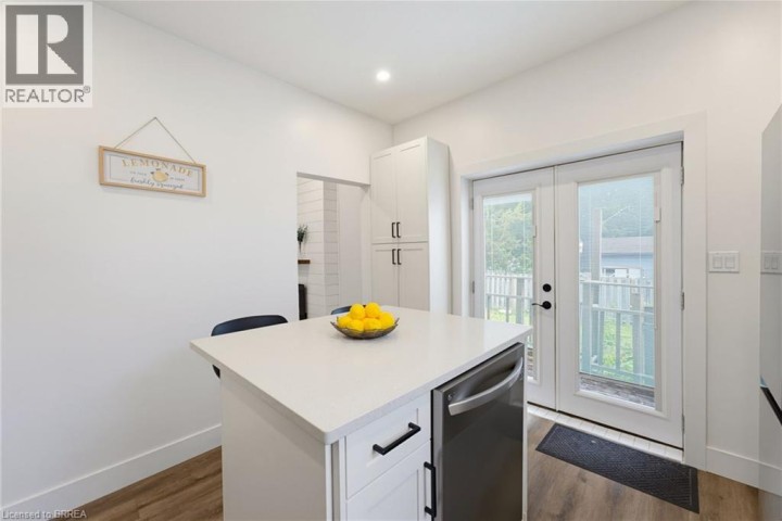 Photo 8 at 277 Murray Street, East Ward, Brantford