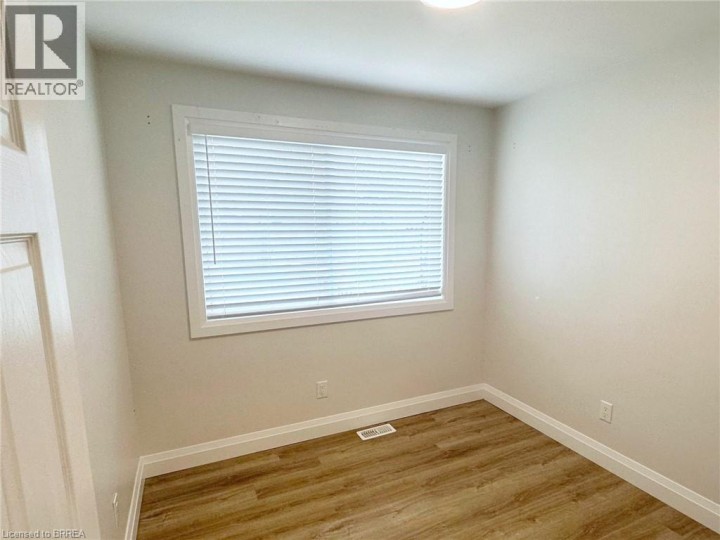 Photo 15 at 75 Henderson Avenue, Queensway / Grove, Brantford
