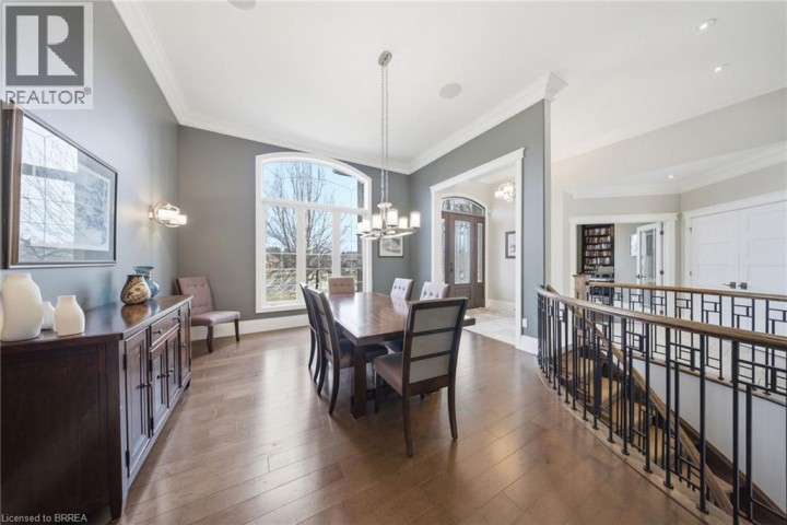 Photo 10 at 29 Wallace Court, Sw Rural, Brantford