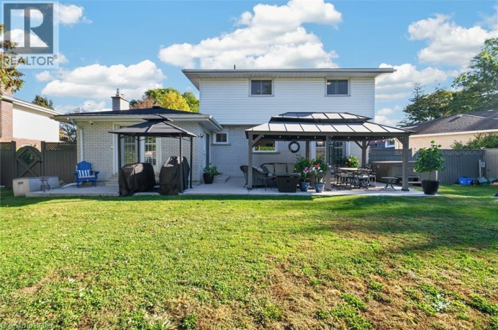 Photo 41 at 20 Japonica Crescent, Sky Acres, Brantford