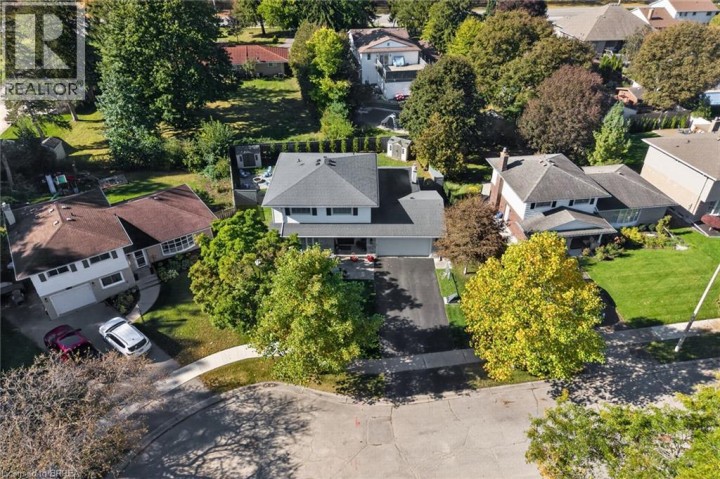 Photo 44 at 20 Japonica Crescent, Sky Acres, Brantford