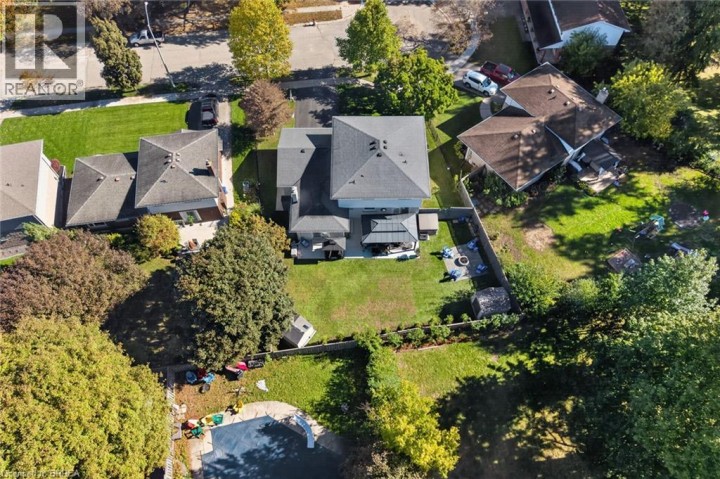 Photo 46 at 20 Japonica Crescent, Sky Acres, Brantford