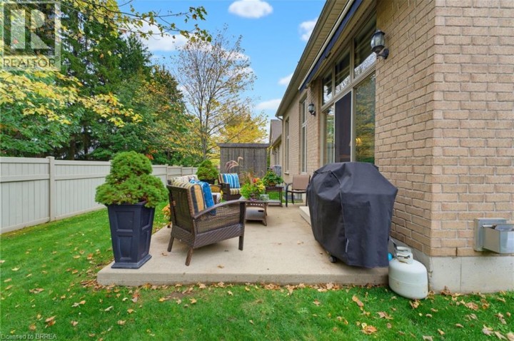 Photo 33 at 3 - 68 Fairview Drive, Fairview / Greenbrier, Brantford