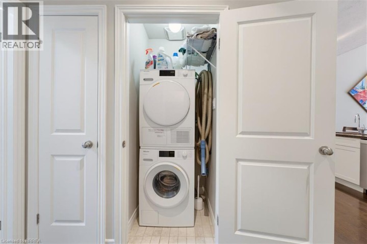 Photo 18 at 3 - 68 Fairview Drive, Fairview / Greenbrier, Brantford