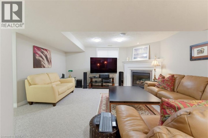 Photo 27 at 3 - 68 Fairview Drive, Fairview / Greenbrier, Brantford