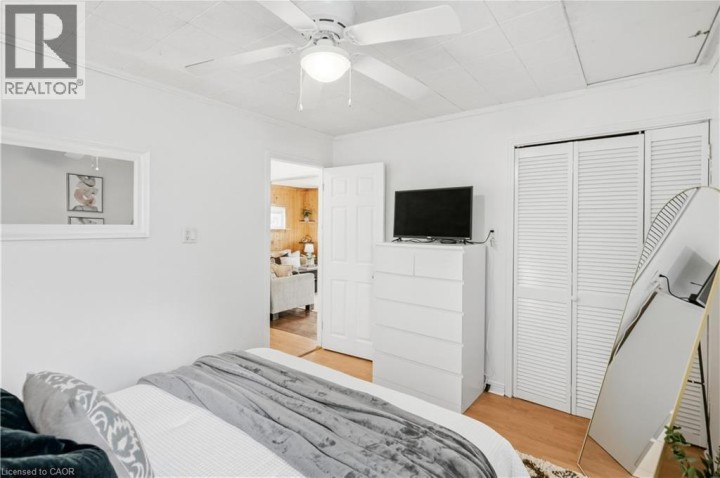 Photo 23 at 42 Sanderson Street, Eagle Place East, Brantford