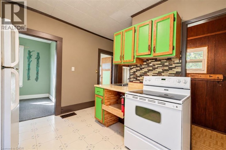Photo 9 at 46 Maitland Street, East Ward, Brantford