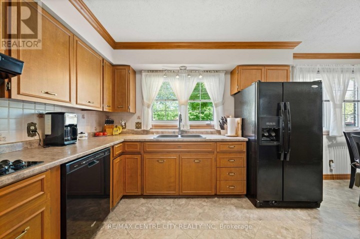Photo 11 at 8114 Sandytown Road, Straffordville, Bayham