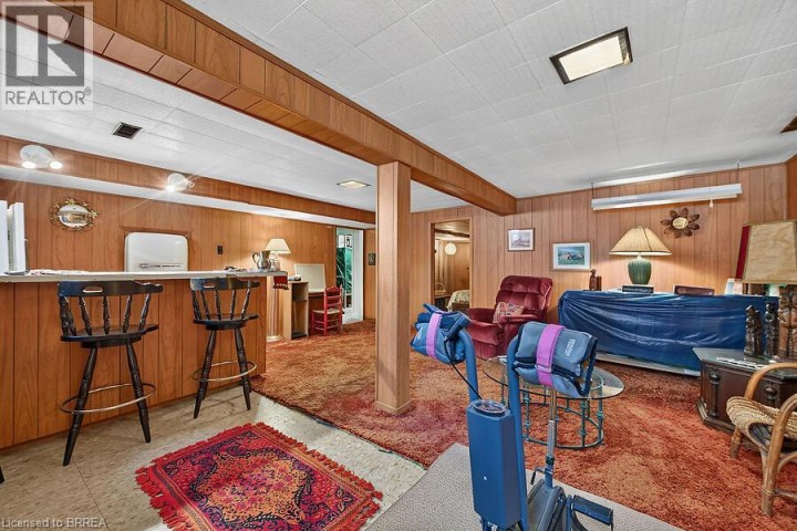 Photo 33 at 21 Carolina Drive, Sky Acres, Brantford
