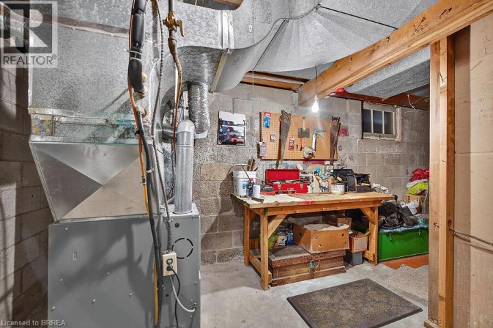 Photo 36 at 21 Carolina Drive, Sky Acres, Brantford