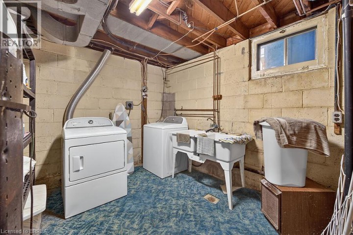 Photo 39 at 21 Carolina Drive, Sky Acres, Brantford