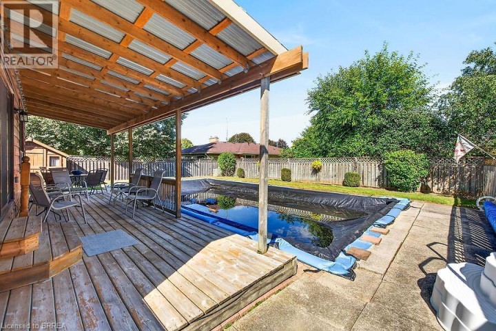 Photo 40 at 21 Carolina Drive, Sky Acres, Brantford