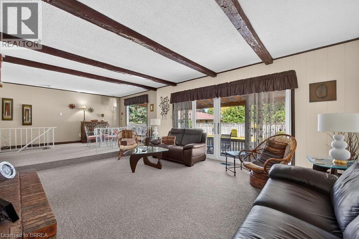 Photo 24 at 21 Carolina Drive, Sky Acres, Brantford