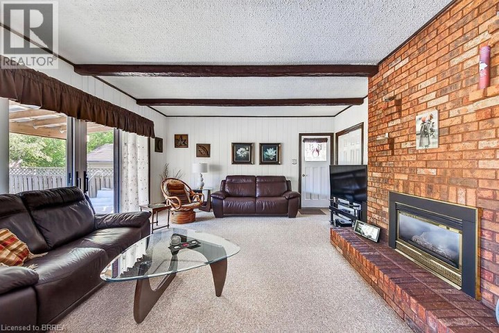 Photo 22 at 21 Carolina Drive, Sky Acres, Brantford