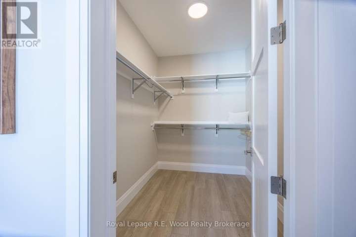 Photo 23 at 9 Greenhill Drive, Tillsonburg