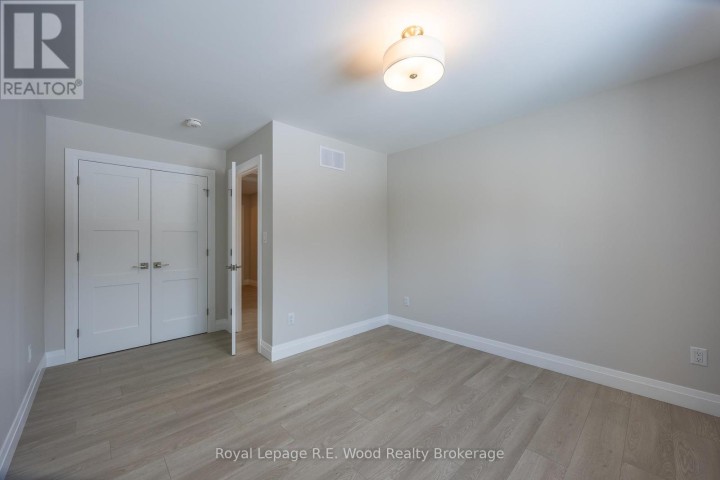 Photo 30 at 9 Greenhill Drive, Tillsonburg