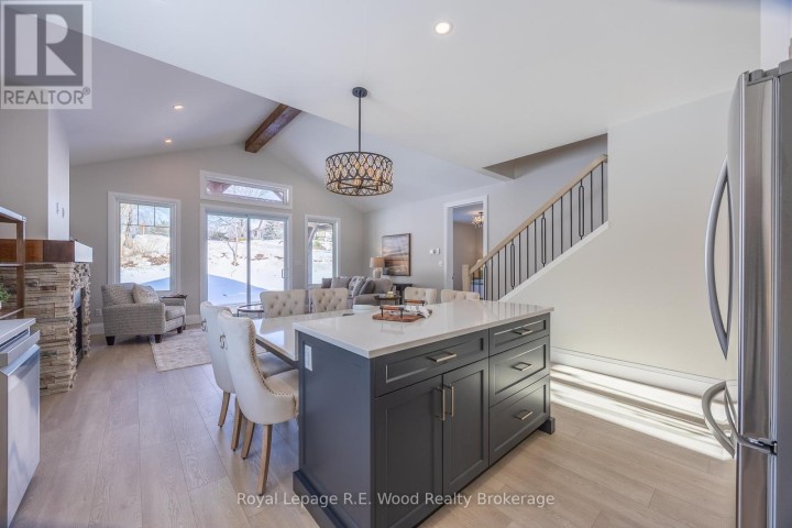 Photo 13 at 11 Greenhill Drive, Tillsonburg