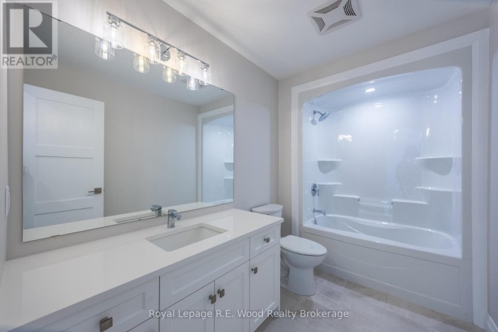 Photo 31 at 11 Greenhill Drive, Tillsonburg